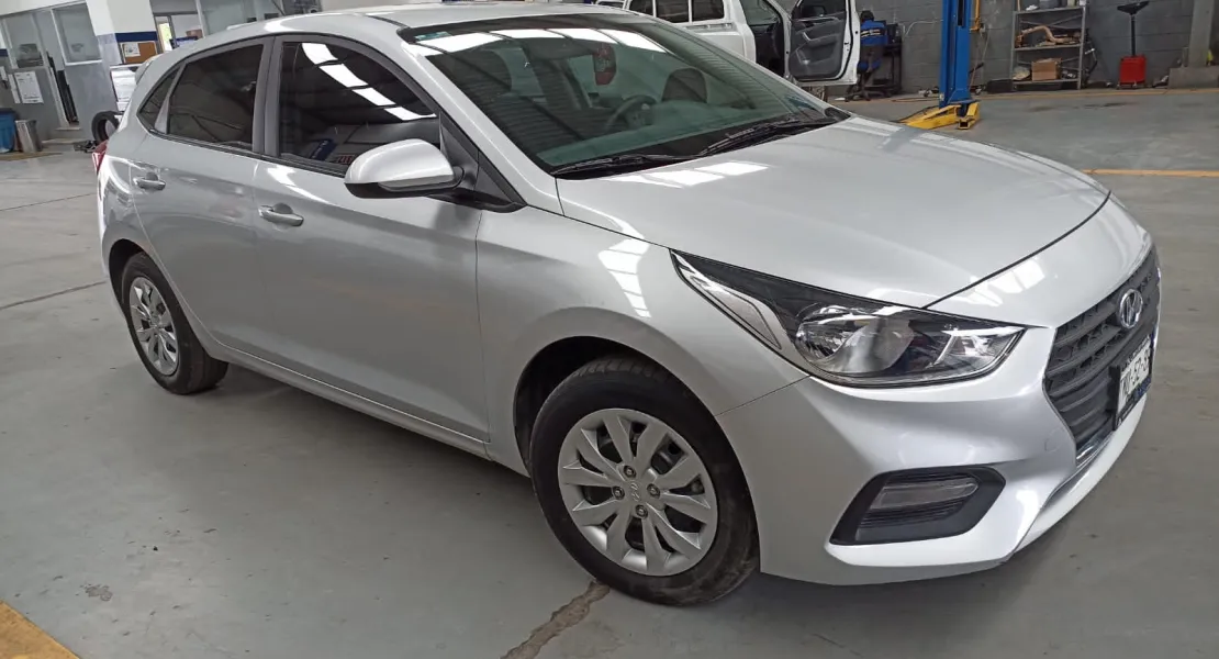 Hyundai_Accent_HB