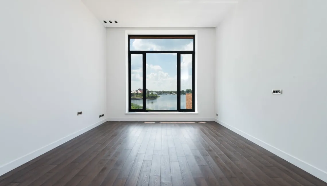 Más espacio libre en la habitación 